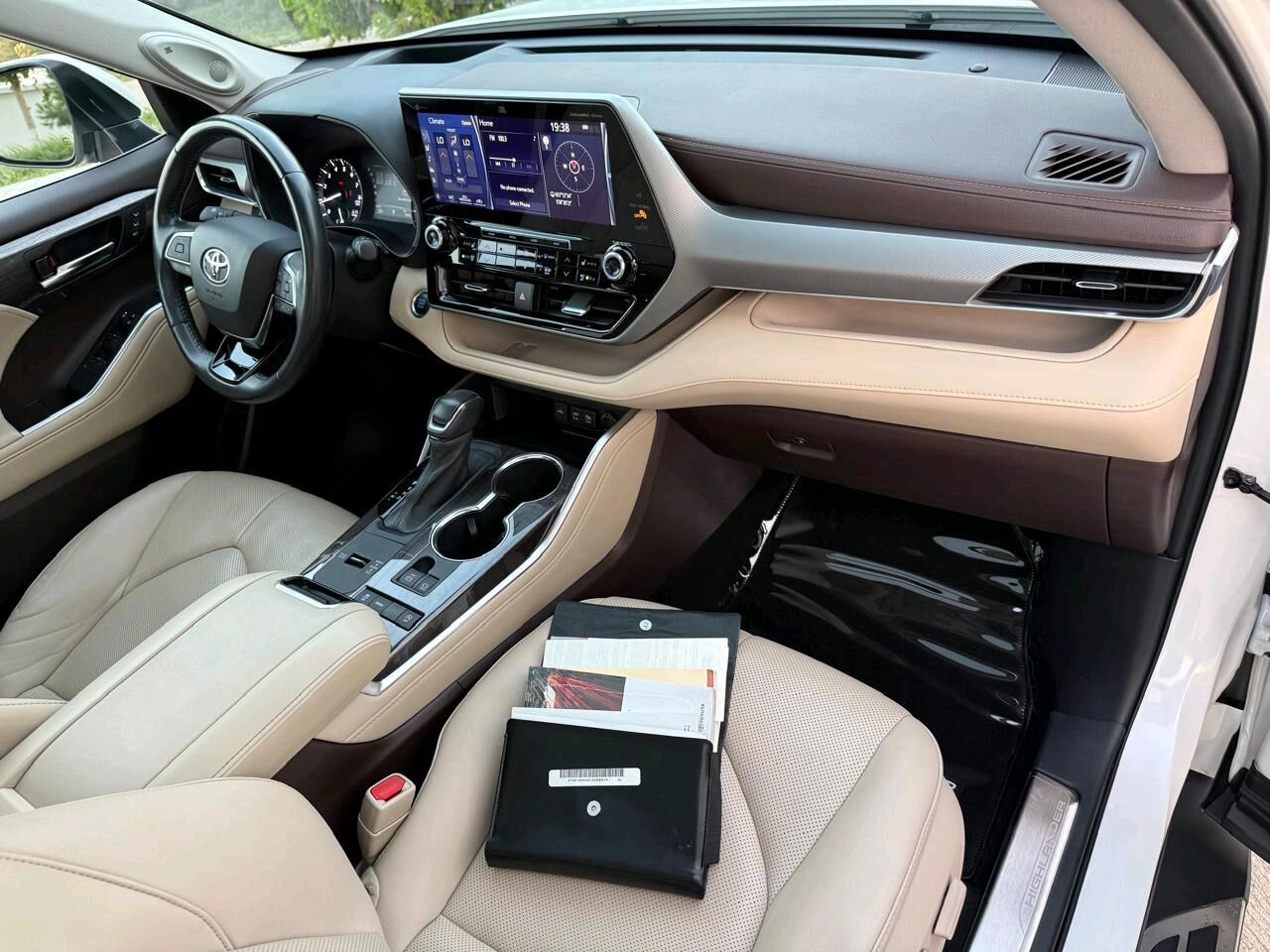 Toyota Highlander 2021 - 650 000 TMT - Aşgabat - img 8