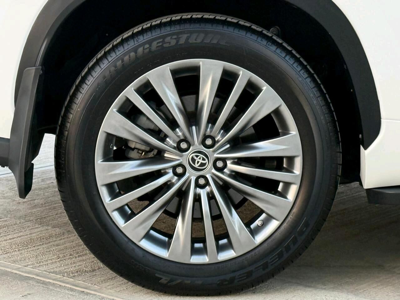Toyota Highlander 2021 - 650 000 TMT - Aşgabat - img 10
