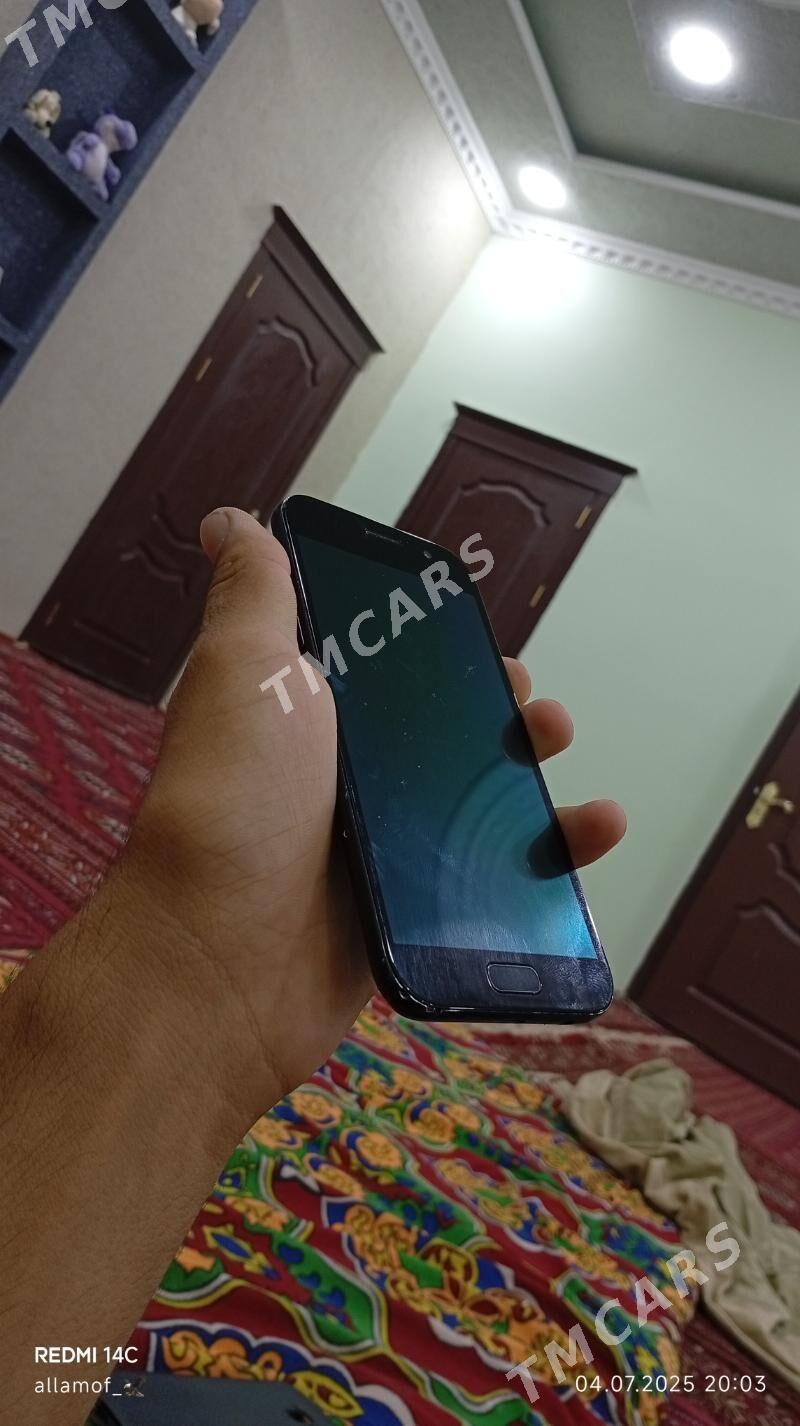 samsung a5 17 - Губадаг - img 2