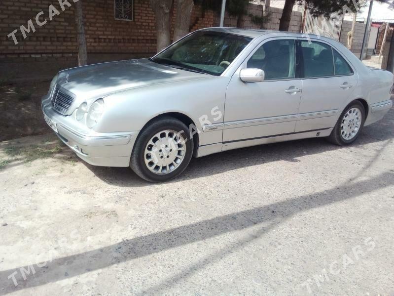 Mercedes-Benz E320 2001 - 100 000 TMT - Серхетабат (Кушка) - img 4