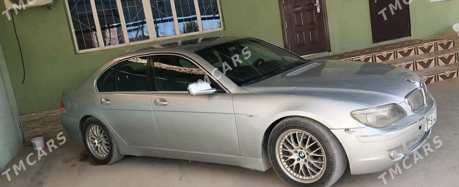 BMW 740 2004 - 66 000 TMT - Kaka - img 5