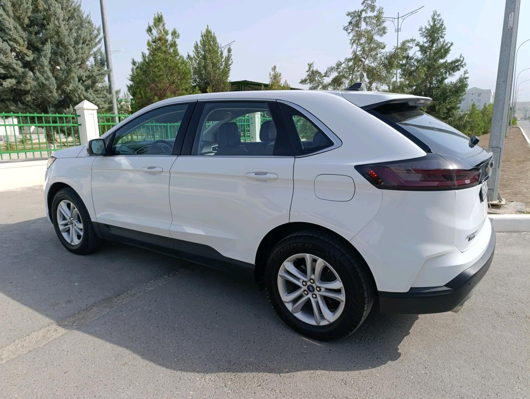Ford Edge 2021 - 370 000 TMT - Гуртли - img 8