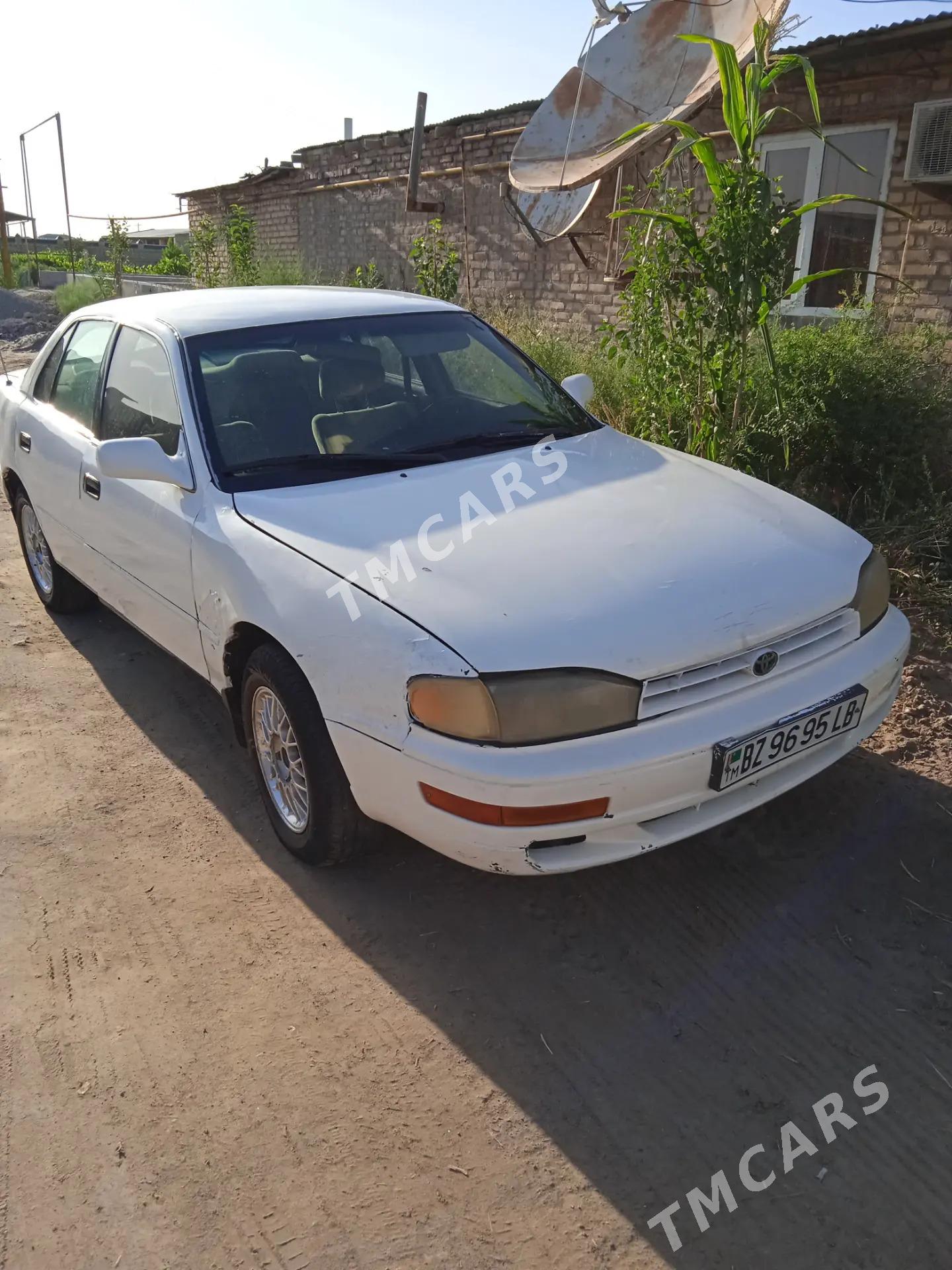 Toyota Camry 1993 - 60 000 TMT - Туркменабат - img 2