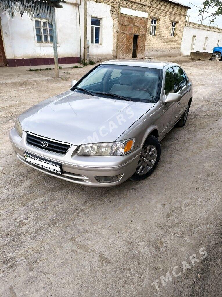 Toyota Camry 2001 - 130 000 TMT - Кёнеургенч - img 4