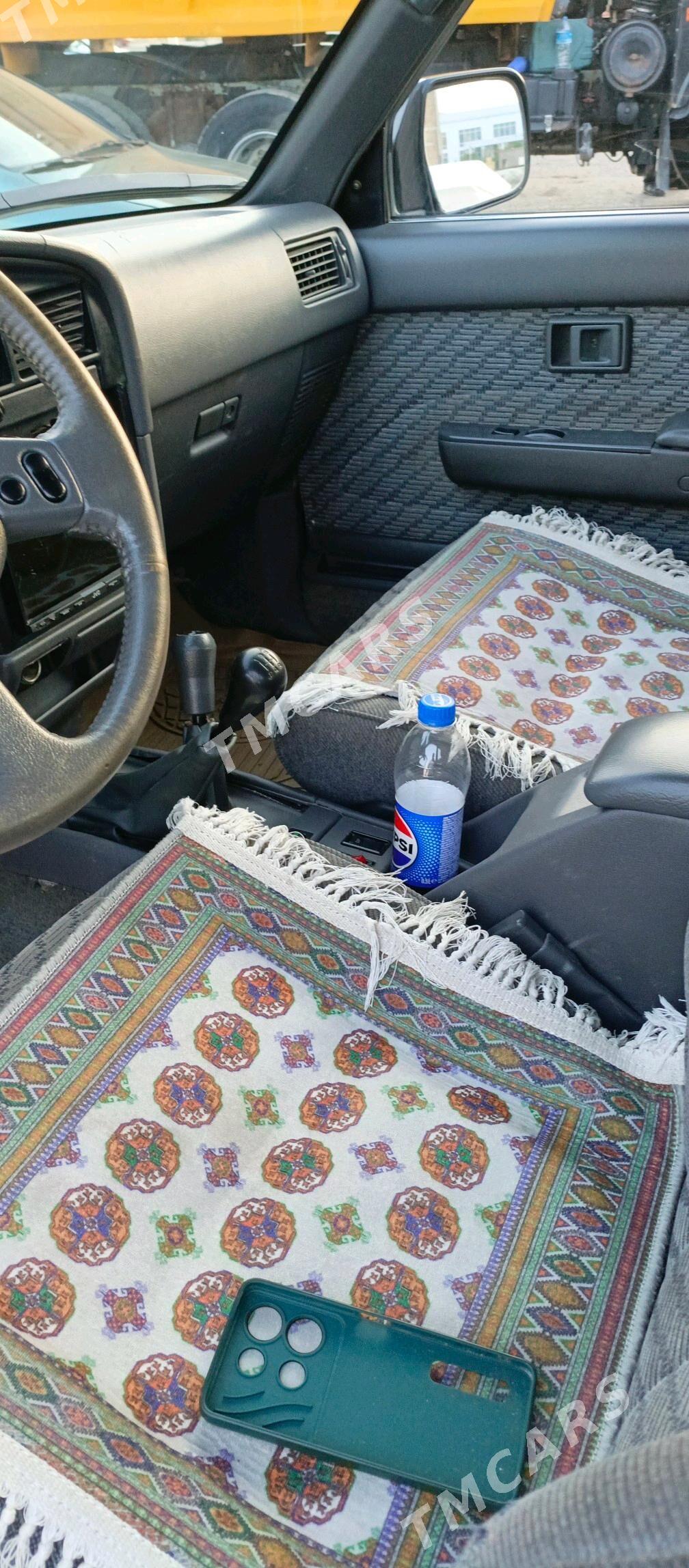 Toyota 4Runner 1994 - 65 000 TMT - Daşoguz - img 4