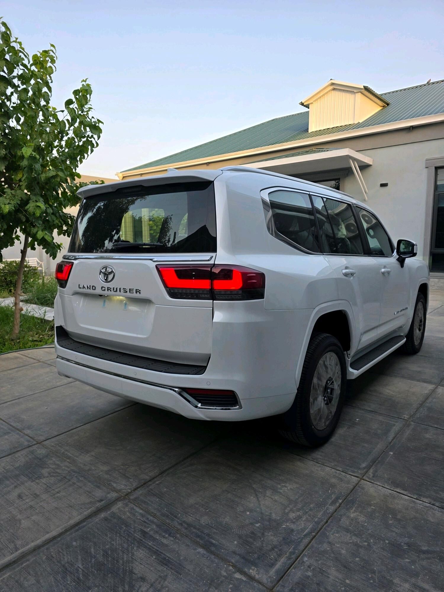 Toyota Land Cruiser 2025 - 1 666 000 TMT - Arzuw - img 6