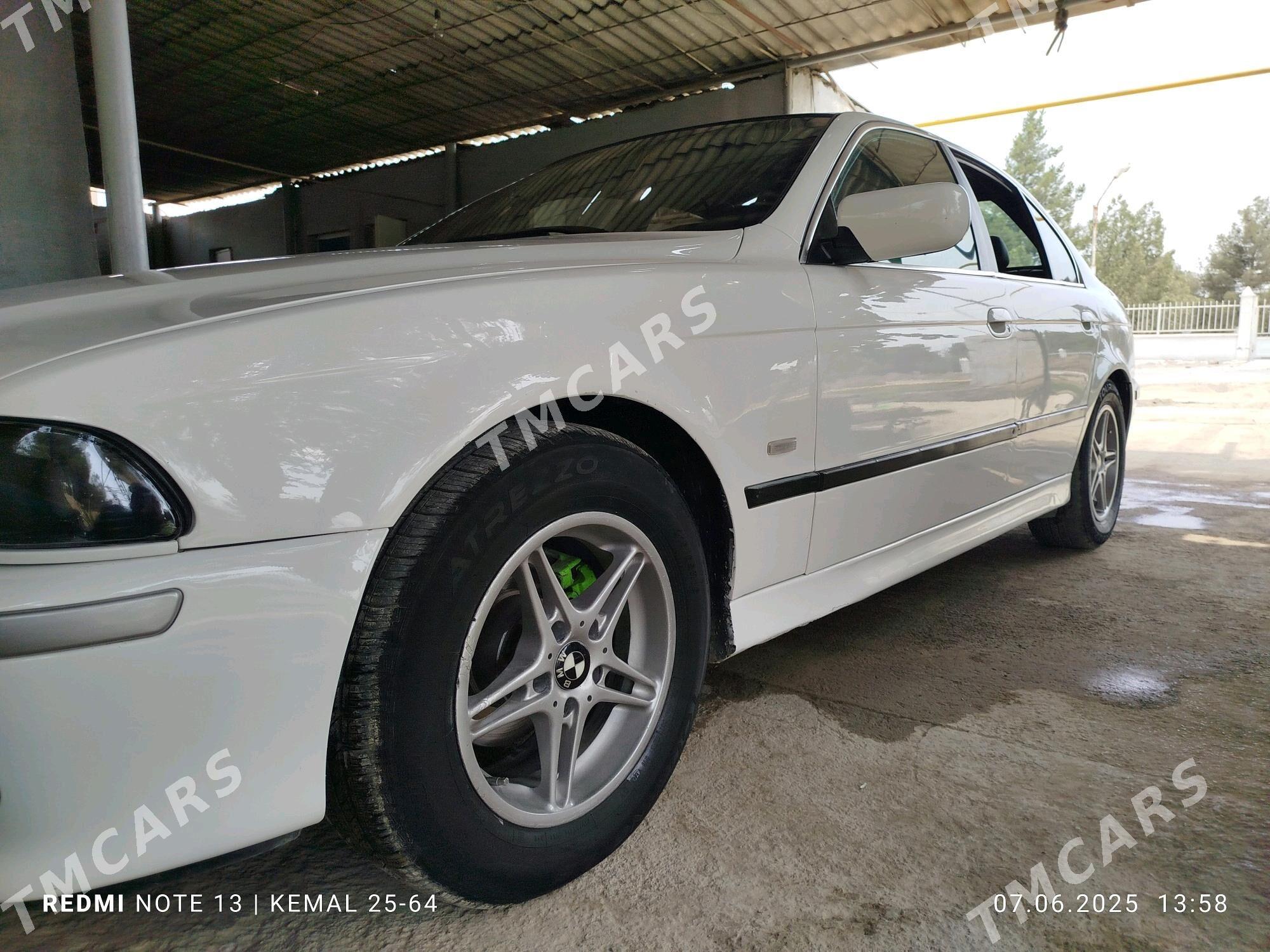BMW E39 1998 - 100 000 TMT - Бахарден - img 2