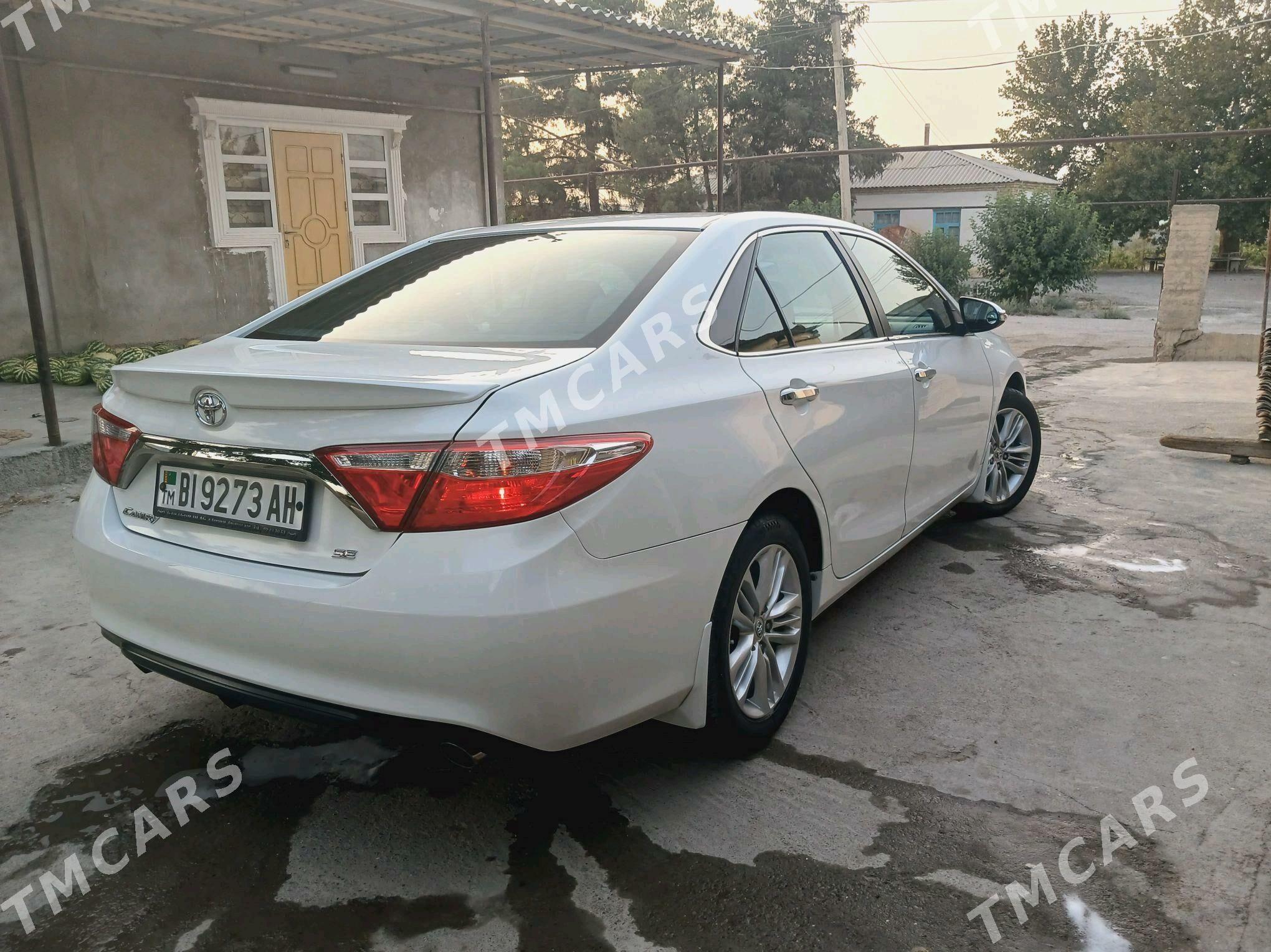 Toyota Camry 2015 - 240 000 TMT - Гёкдепе - img 3