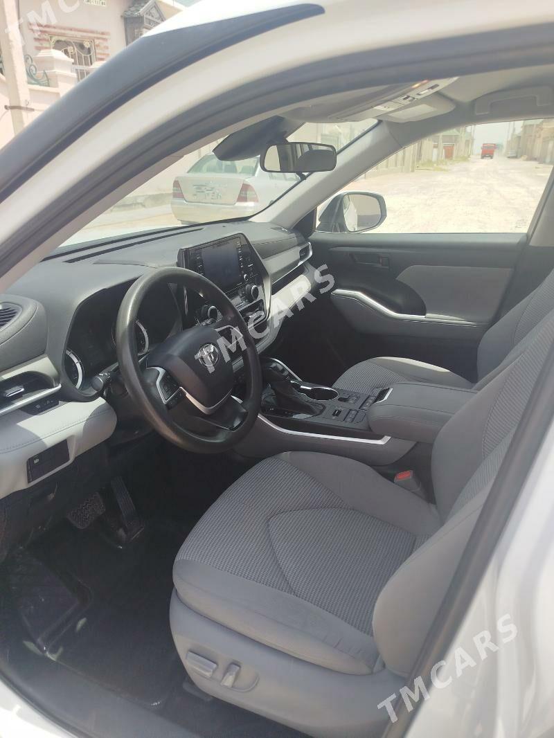 Toyota Highlander 2022 - 520 000 TMT - Balkanabat - img 6