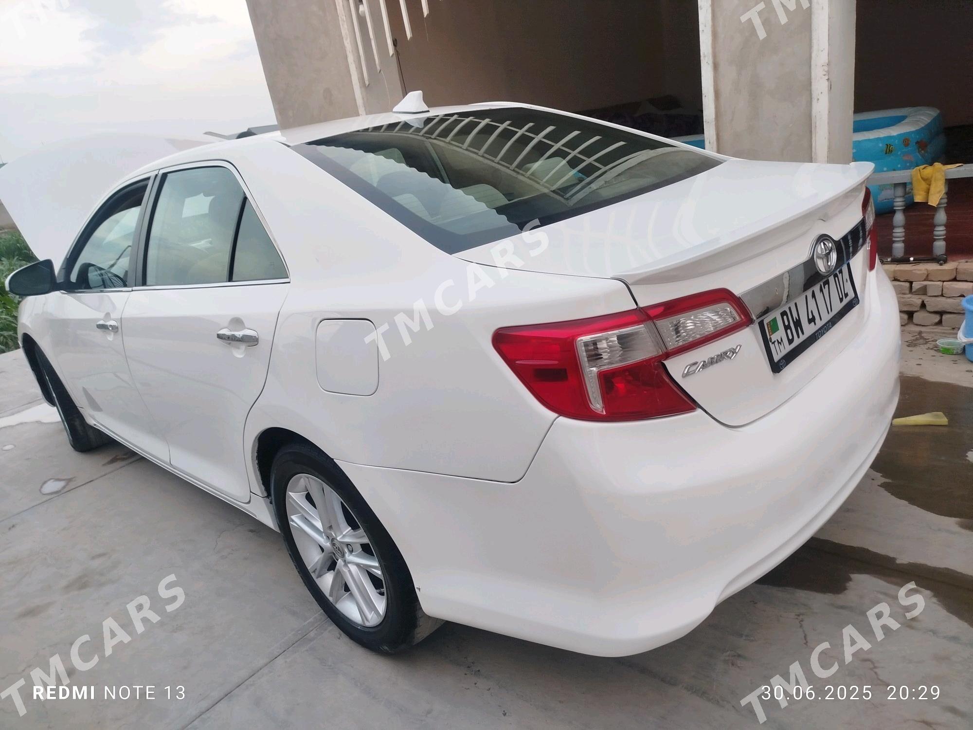 Toyota Camry 2013 - 200 000 TMT - Шабатский этрап - img 2