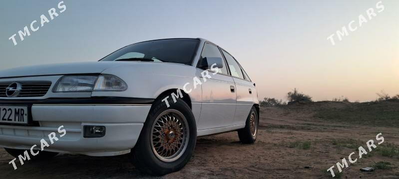 Opel Astra 1992 - 42 000 TMT - Mary - img 4