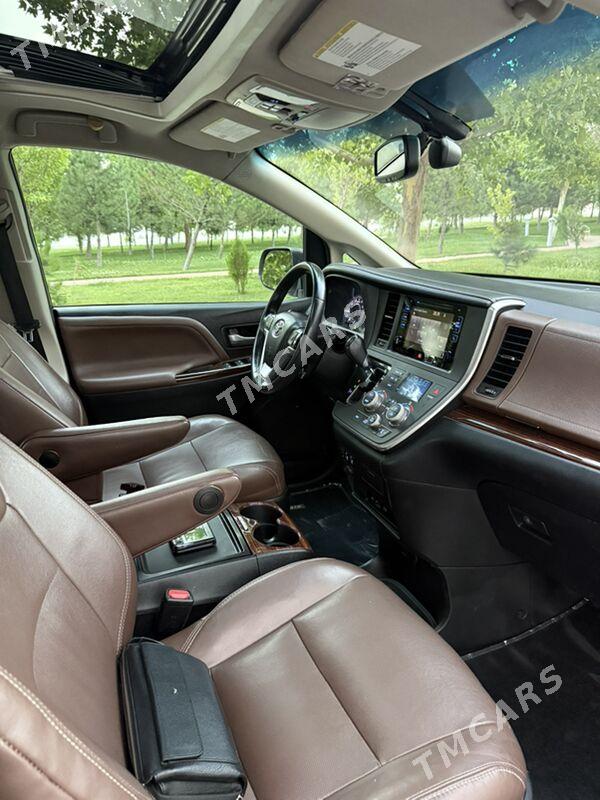 Toyota Sienna 2019 - 470 000 TMT - Aşgabat - img 8