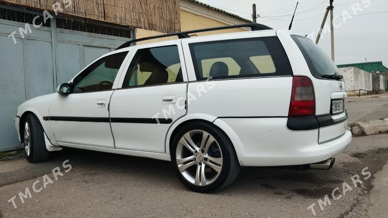 Opel Vectra 1997 - 45 000 TMT - Gypjak - img 2