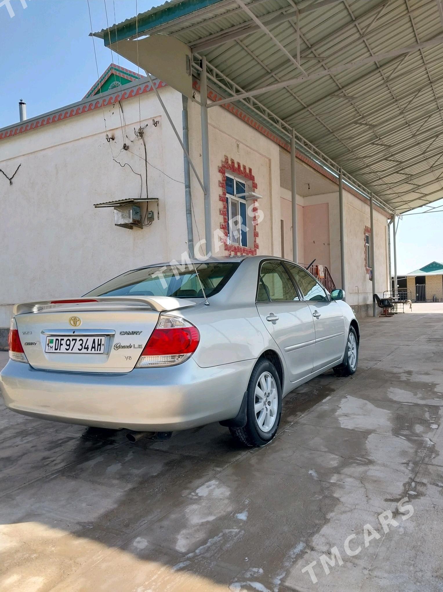 Toyota Camry 2005 - 165 000 TMT - Babadaýhan - img 3