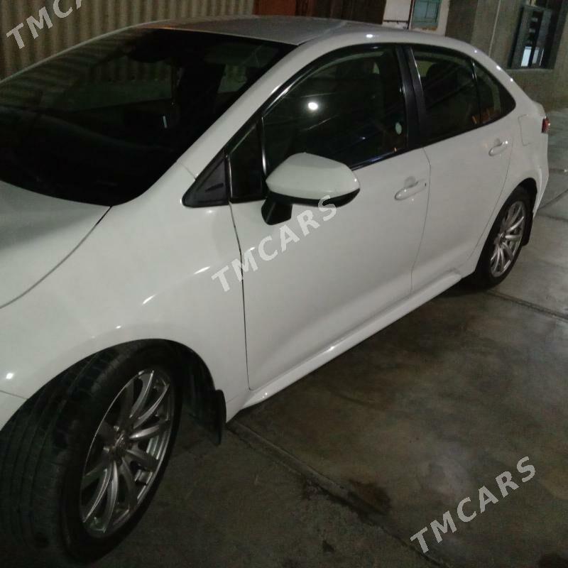 Toyota Corolla 2019 - 220 000 TMT - Гёкдепе - img 3