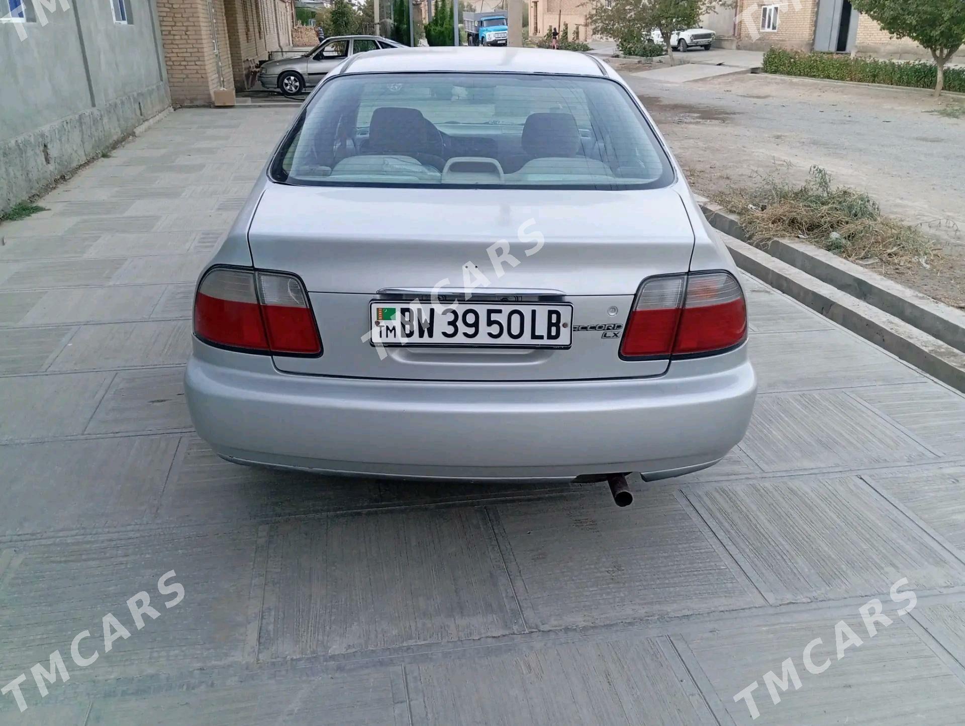 Opel Vectra 1996 - 40 000 TMT - Çärjew - img 2