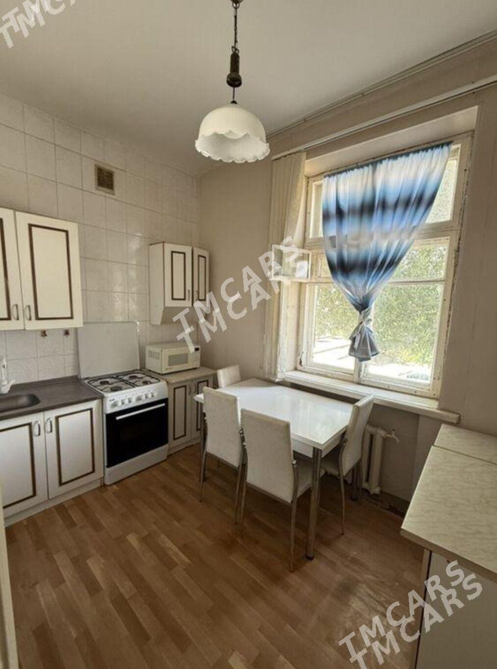 (2242)-30MKR OSTROWSKIÝ  BEYIK POTOLOK 2-KOMNAT - Aşgabat - img 5