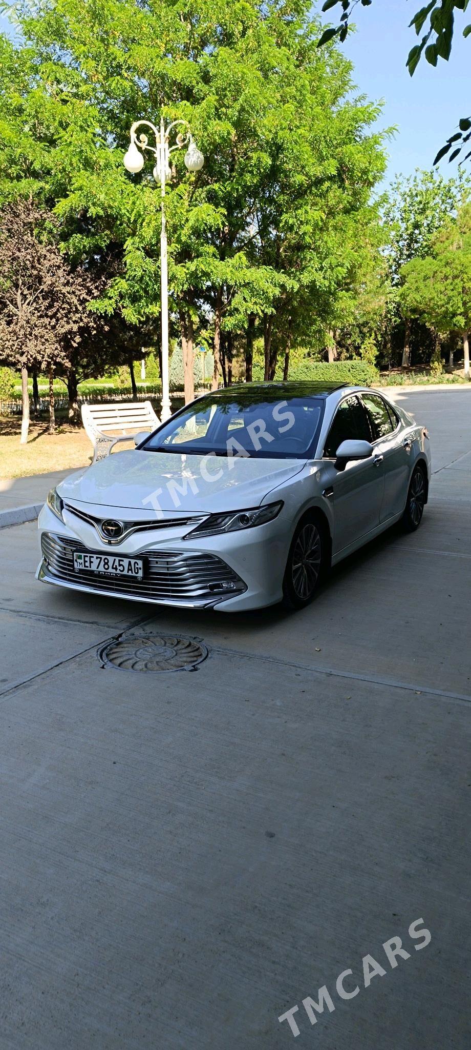 Toyota Camry 2018 - 420 000 TMT - Ашхабад - img 4