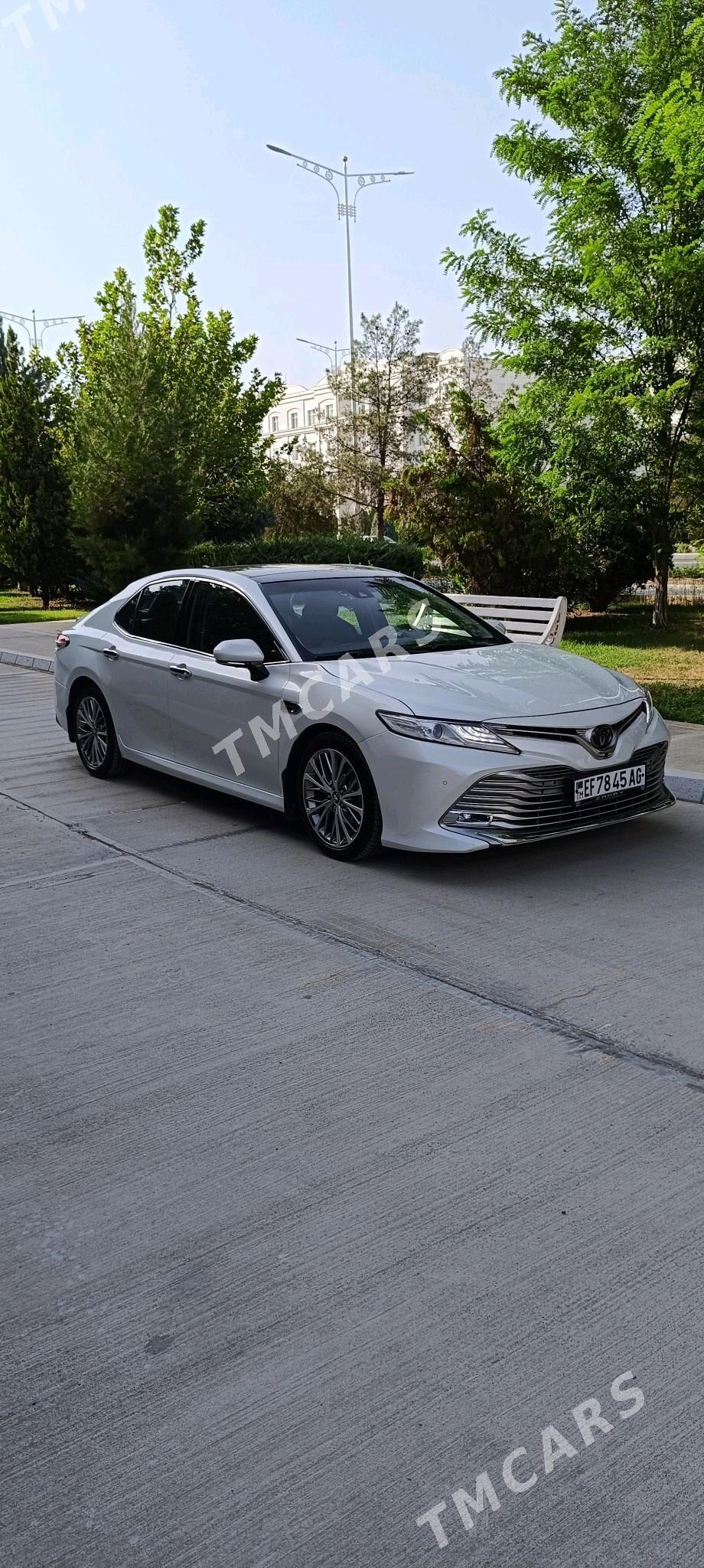 Toyota Camry 2018 - 420 000 TMT - Ашхабад - img 9