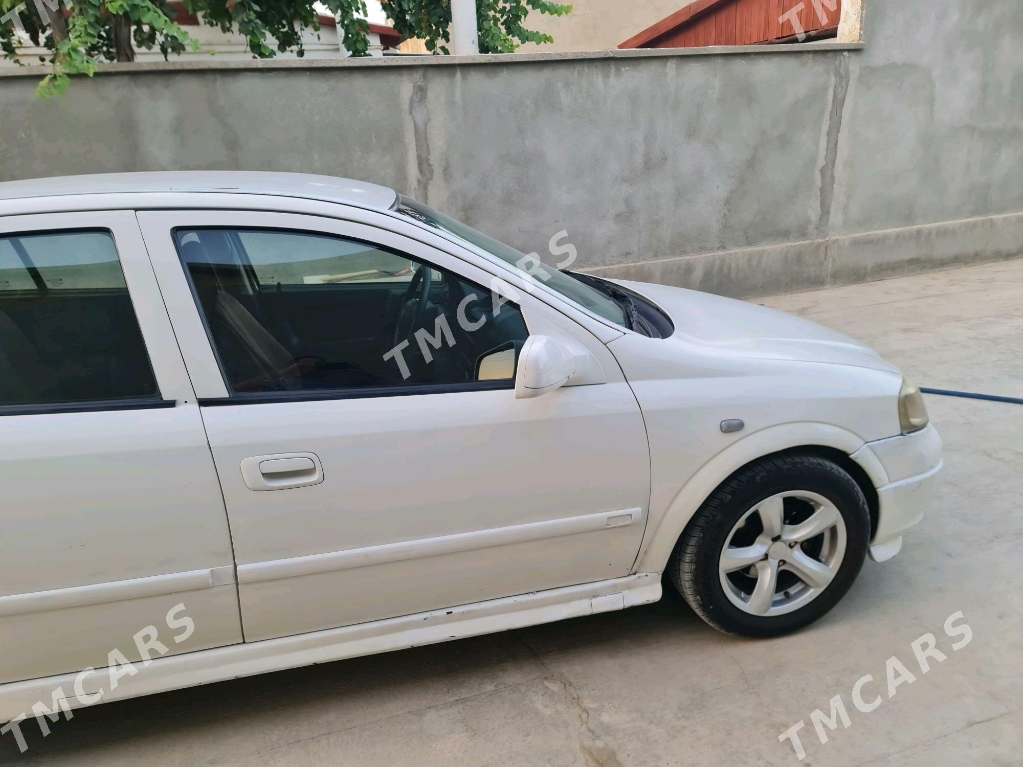 Opel Astra 1999 - 60 000 TMT - Bäherden - img 2