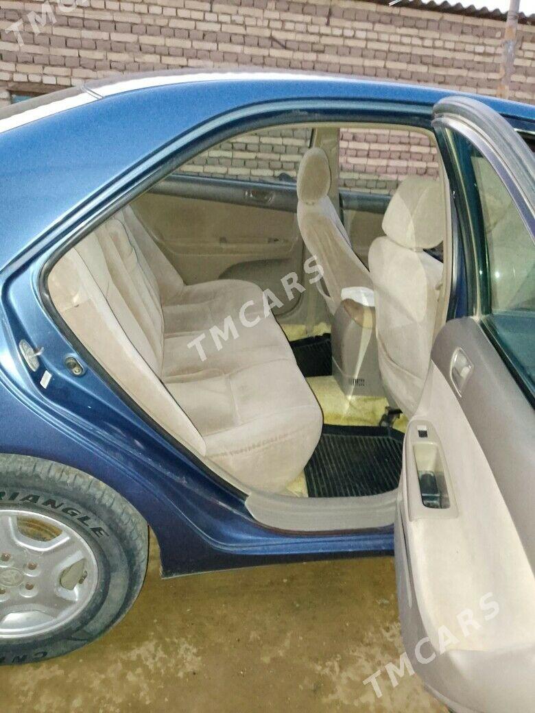 Toyota Camry 2003 - 140 000 TMT - Ýolöten - img 3