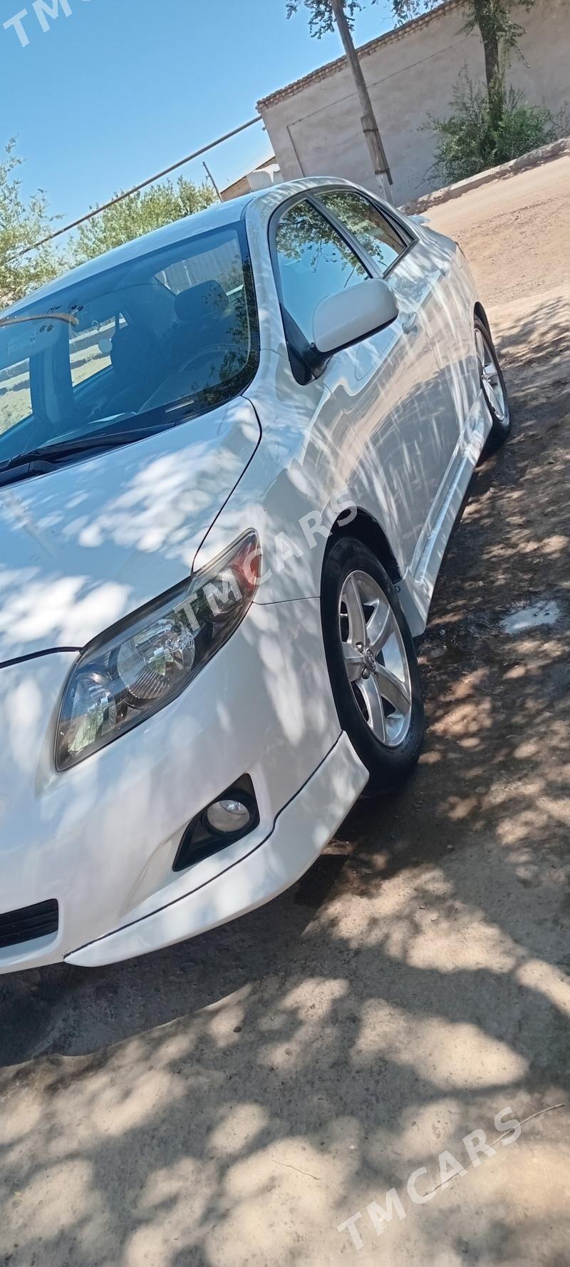 Toyota Corolla 2010 - 160 000 TMT - Gubadag - img 3