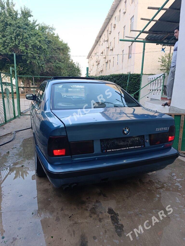 BMW 525 1989 - 42 000 TMT - Балканабат - img 4