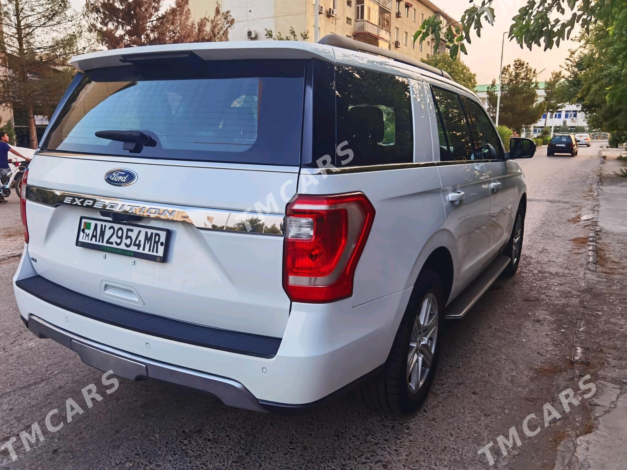 Ford Expedition 2020 - 550 000 TMT - Туркменабат - img 3