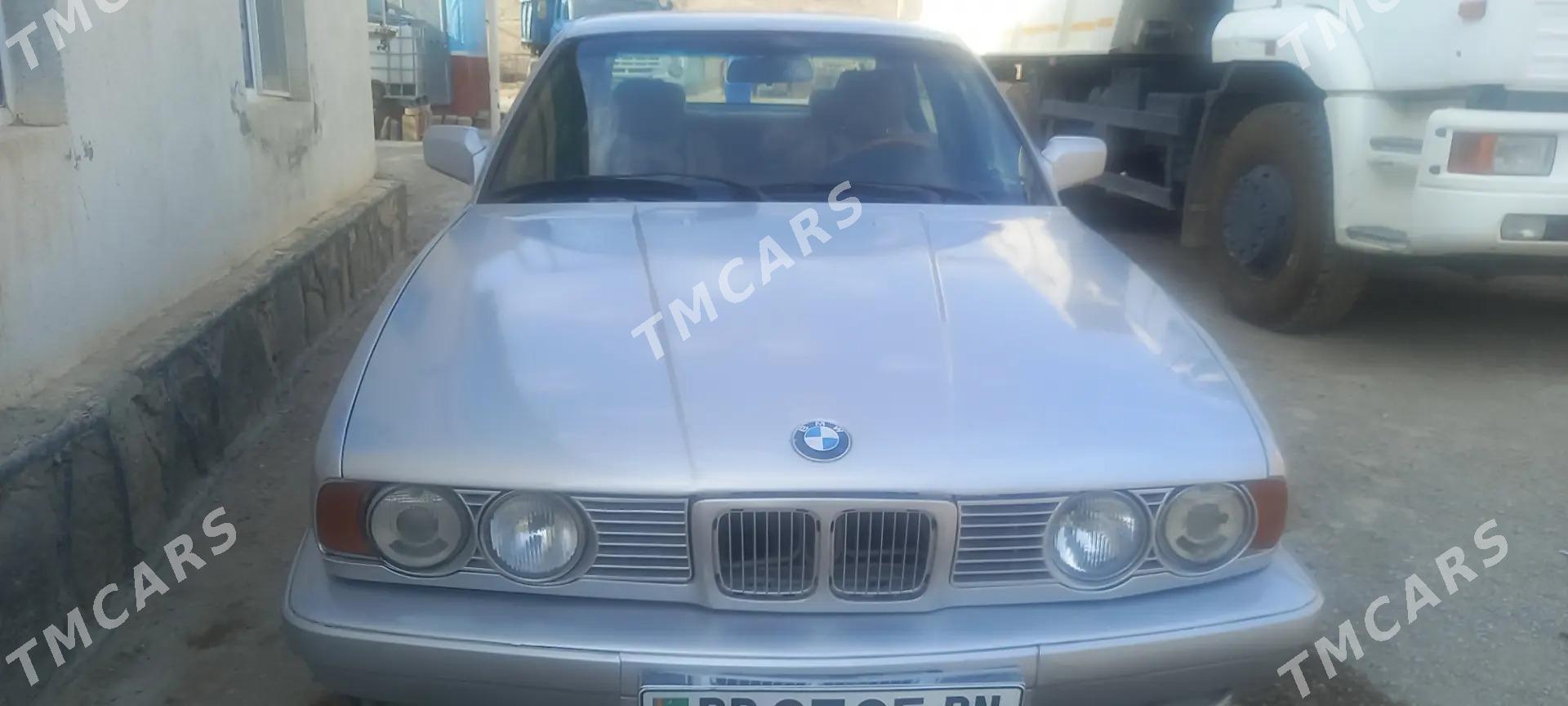 BMW 5 Series 1993 - 50 000 TMT - Bereket - img 1