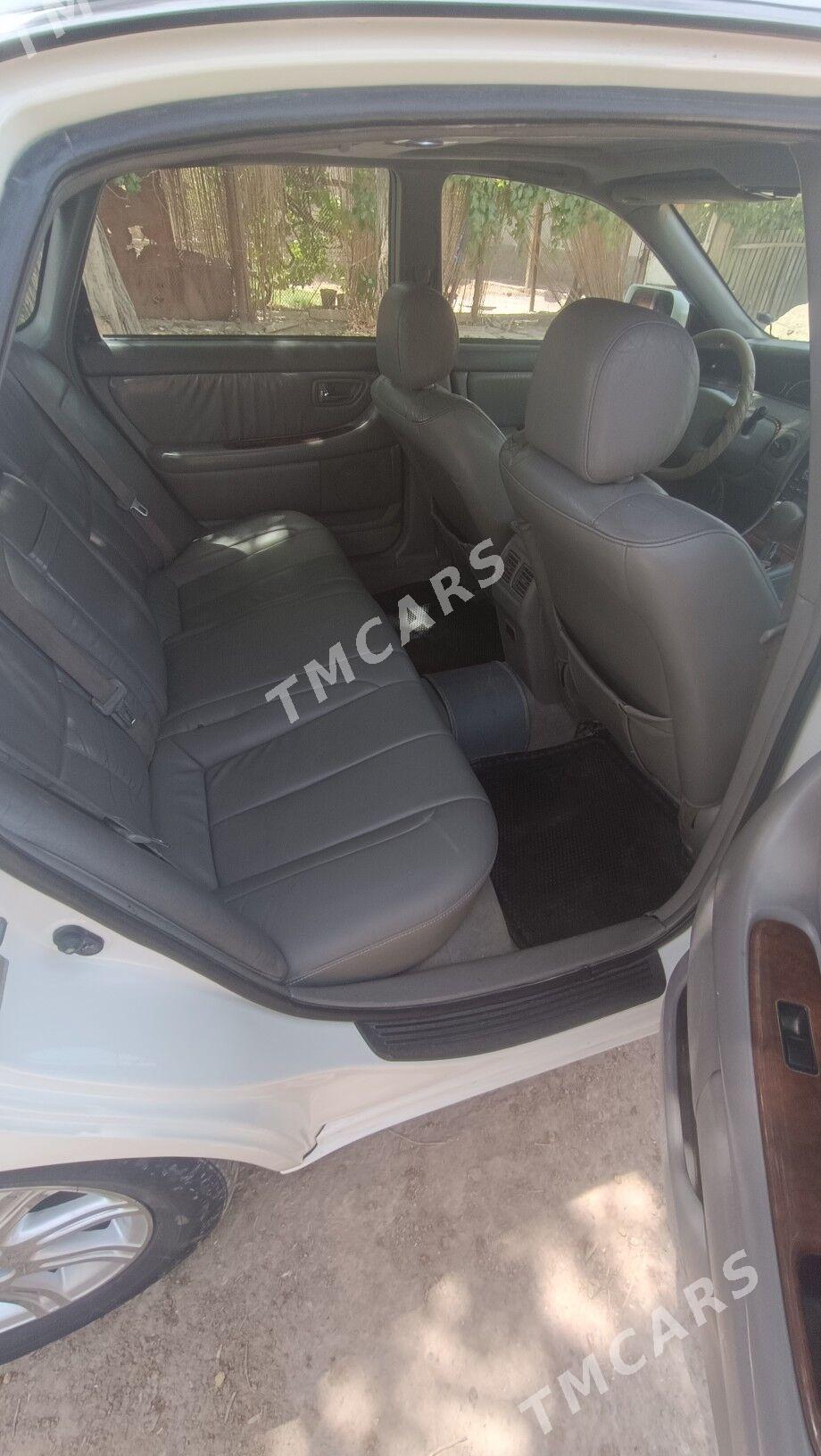 Toyota Avalon 2002 - 180 000 TMT - Baýramaly - img 2