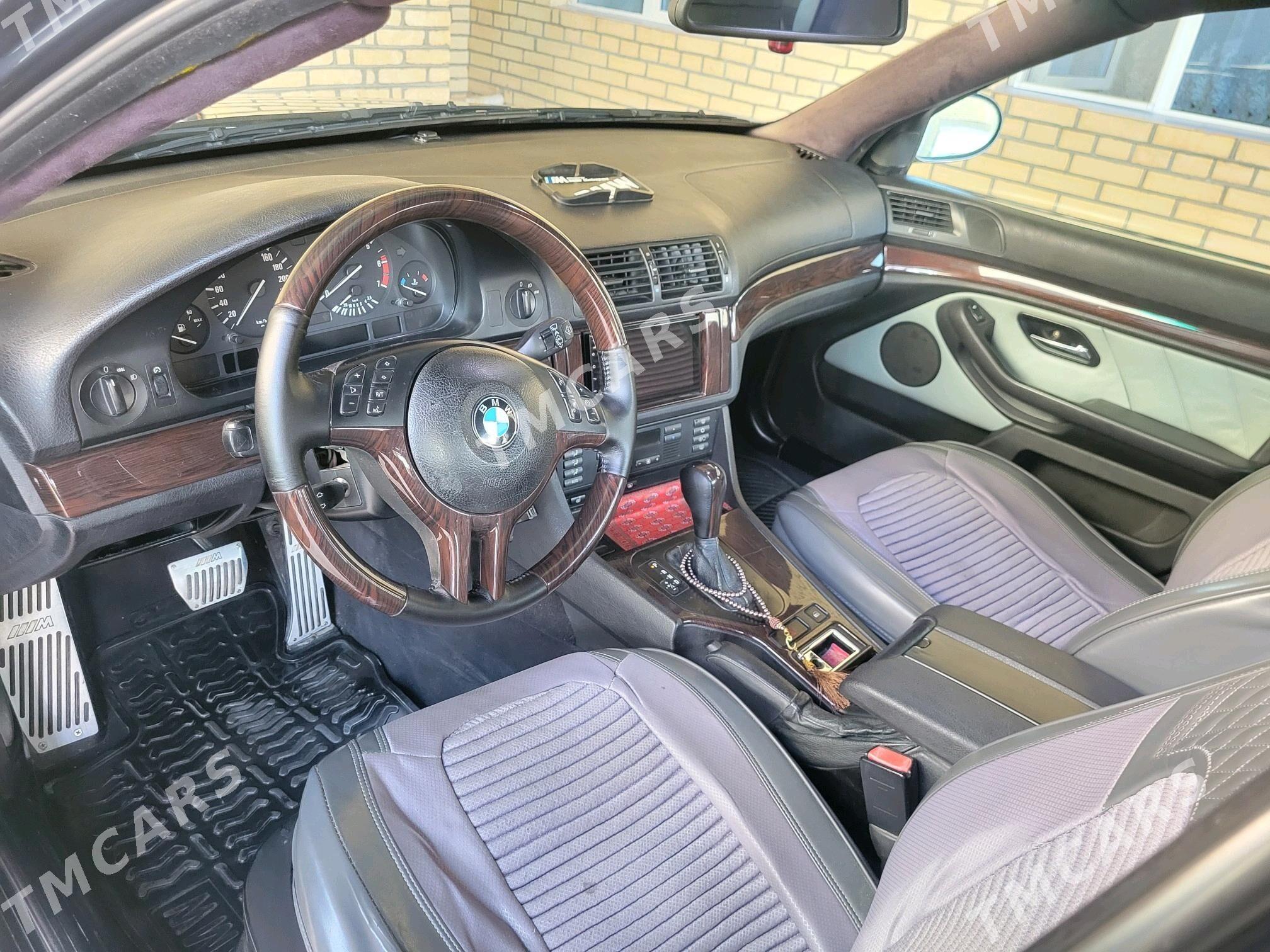 BMW 540 2001 - 125 000 TMT - Байрамали - img 6