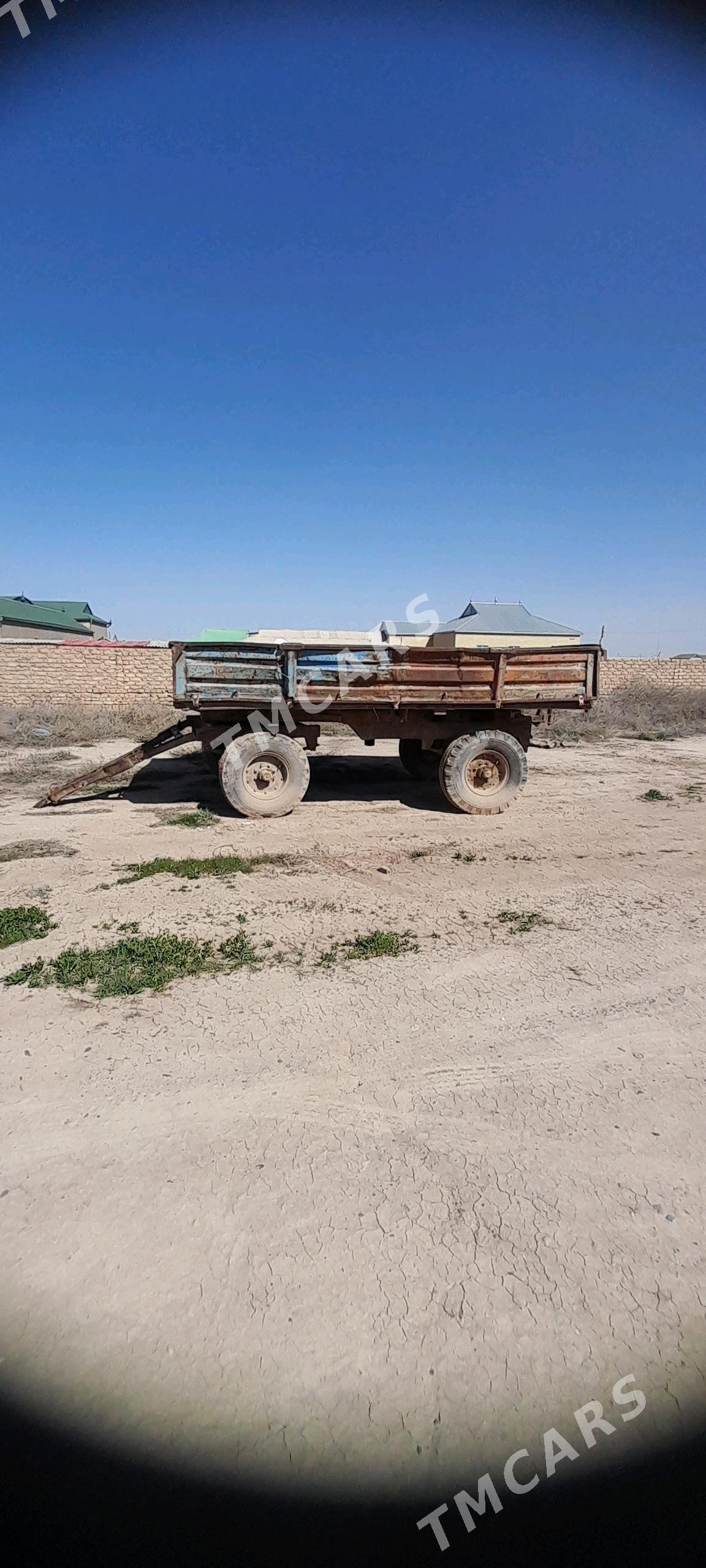MTZ T-28 2000 - 5 600 TMT - Серахс - img 2