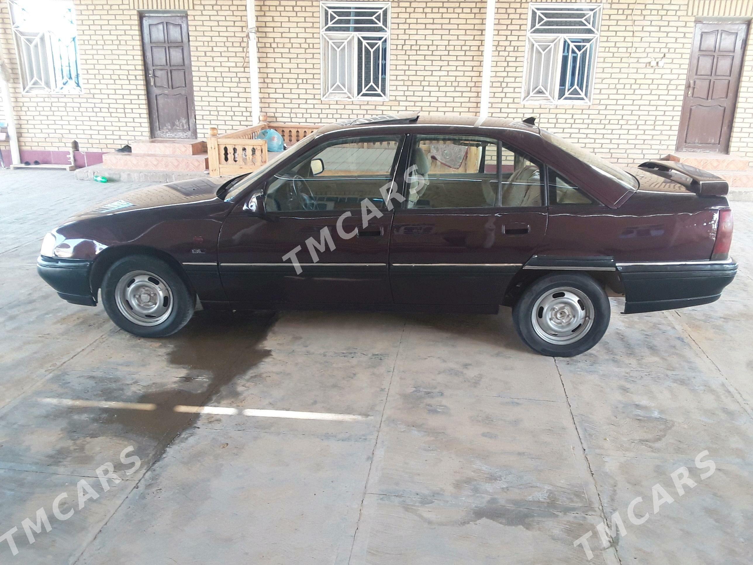 Opel Omega 1991 - 10 000 TMT - Murgap - img 2