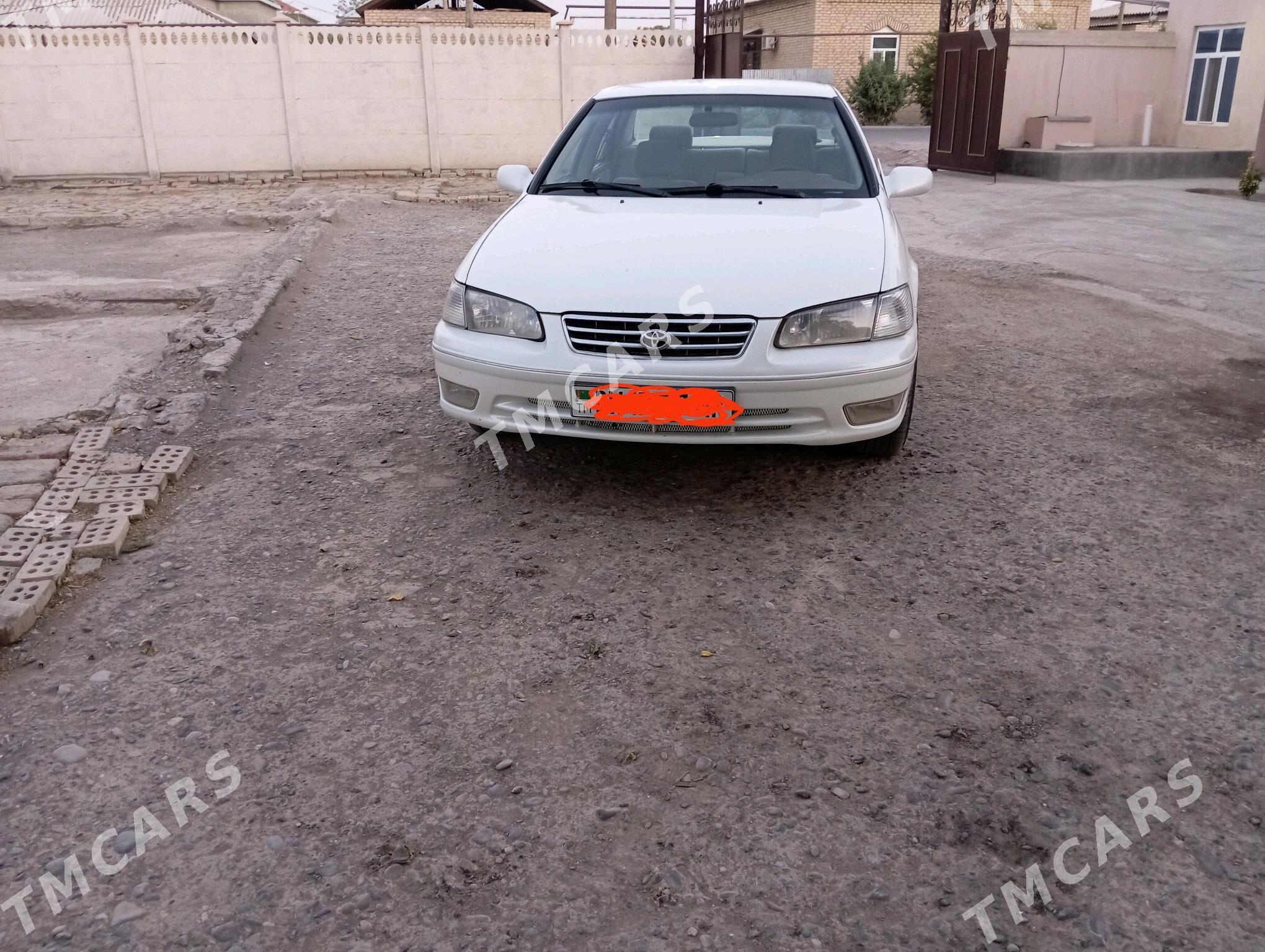 Toyota Camry 2000 - 120 000 TMT - Мары - img 3
