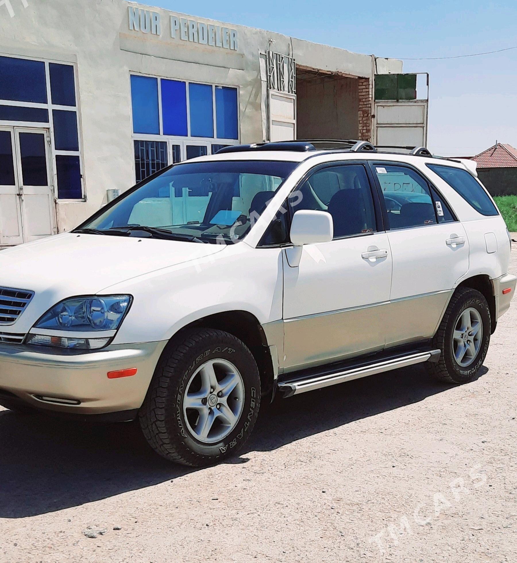 Lexus RX 300 2000 - 170 000 TMT - Дянев - img 6