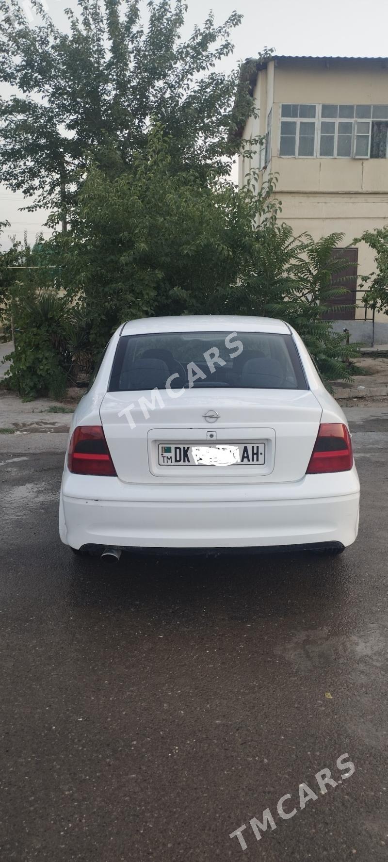 Opel Vectra 1999 - 70 000 TMT - Бузмеин - img 2