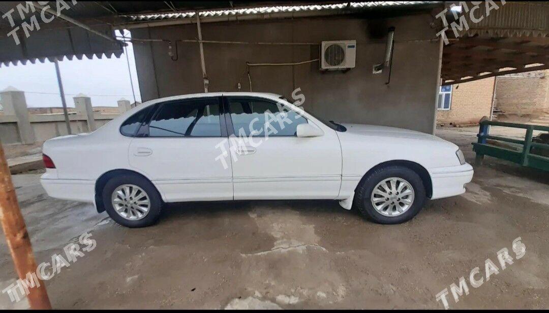 Toyota Avalon 1998 - 130 000 TMT - Ýolöten - img 3
