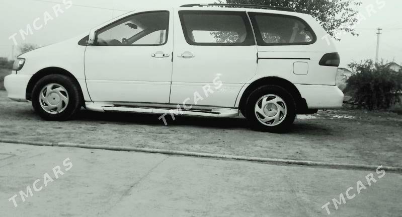 Toyota Sienna 2003 - 140 000 TMT - Babadaýhan - img 2