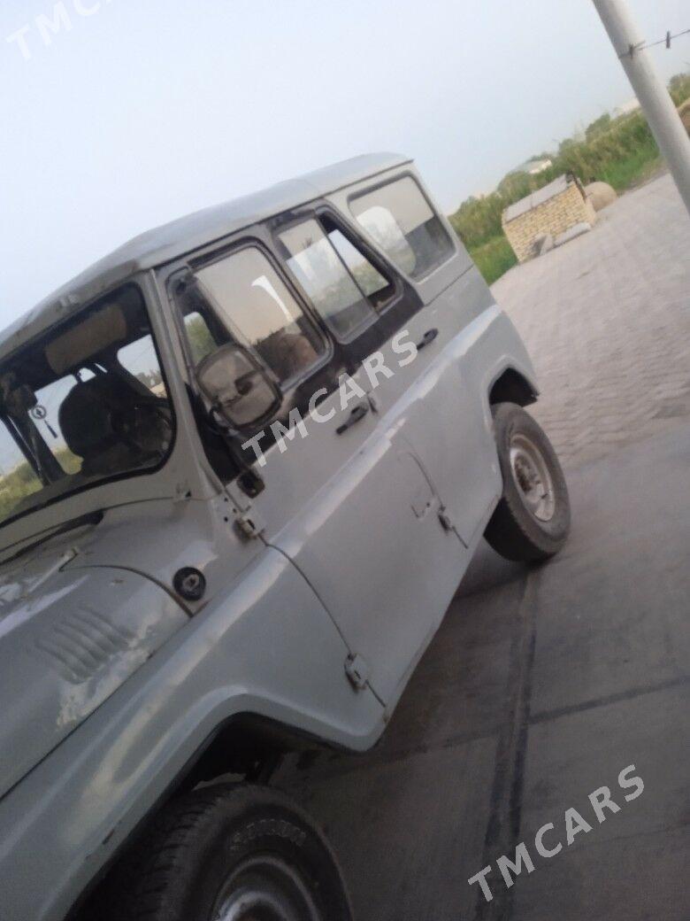 UAZ 469 1998 - 24 000 TMT - Байрамали - img 3