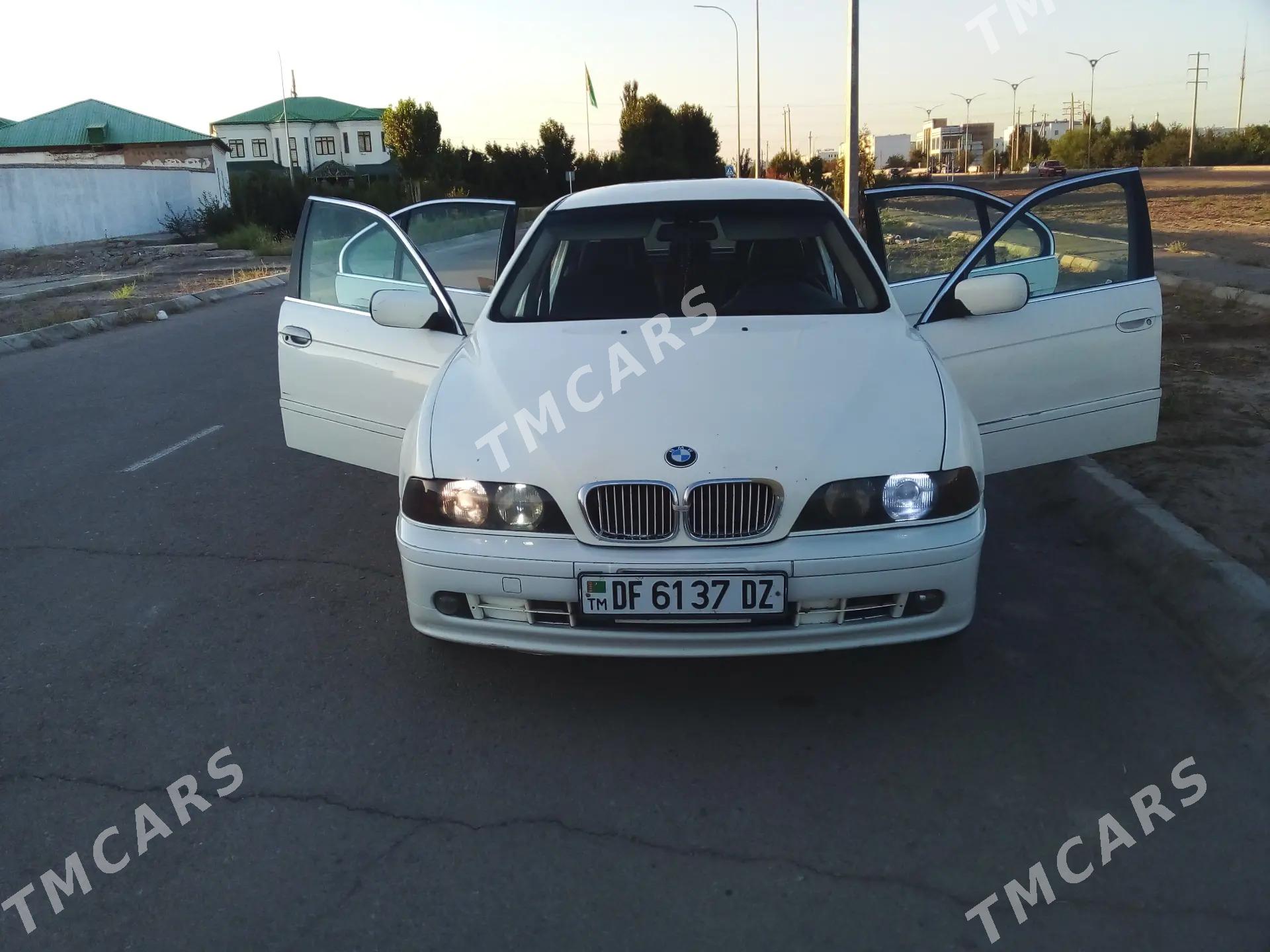 BMW E39 1998 - 60 000 TMT - Дашогуз - img 6