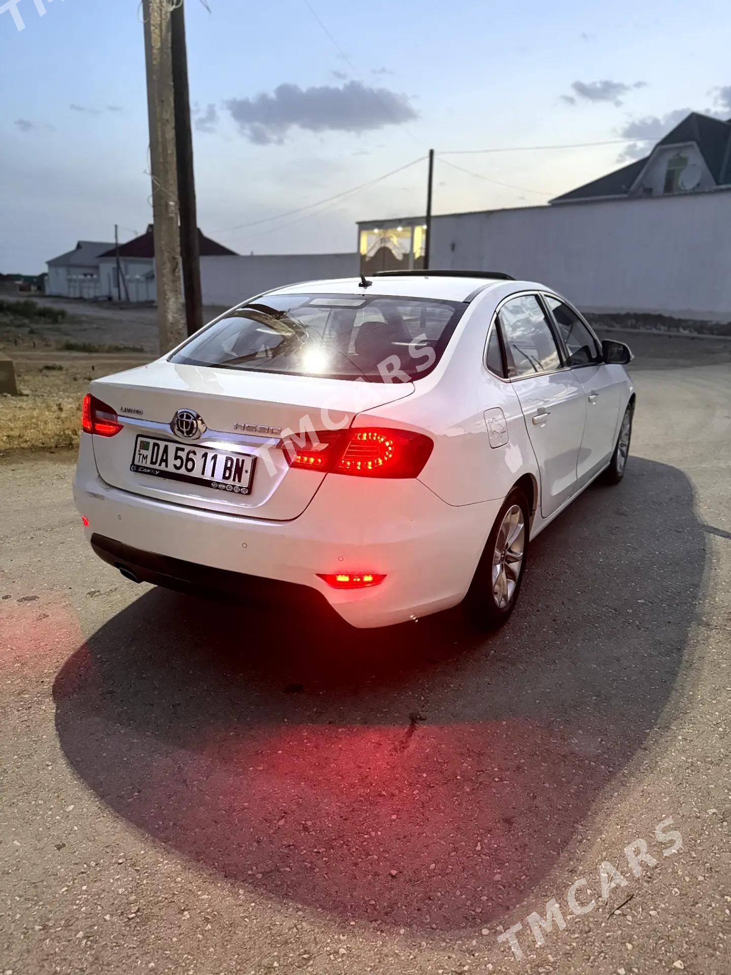 Toyota Corolla 2013 - 105 000 TMT - Balkanabat - img 4