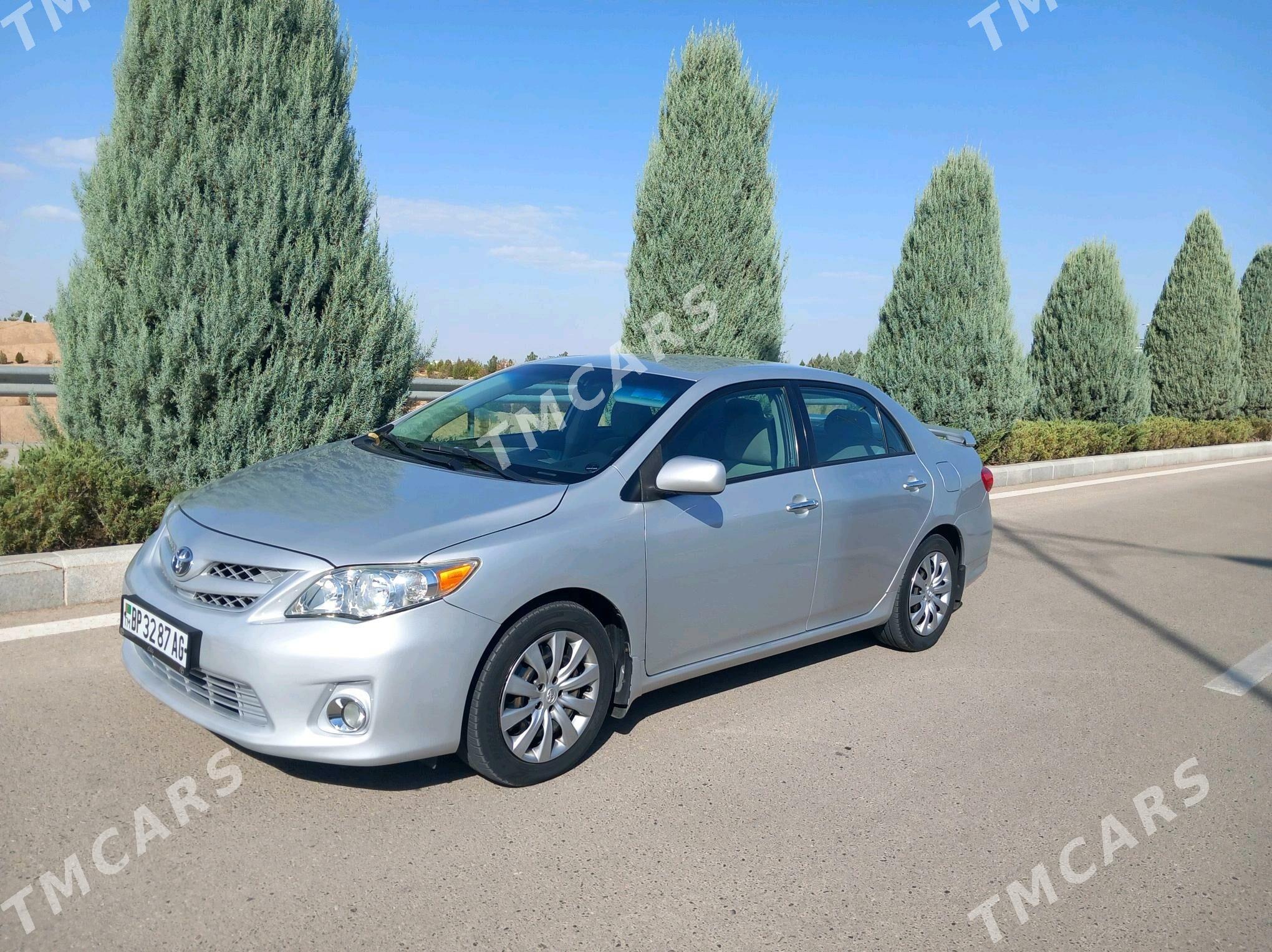 Toyota Corolla 2012 - 165 000 TMT - Кëши - img 5