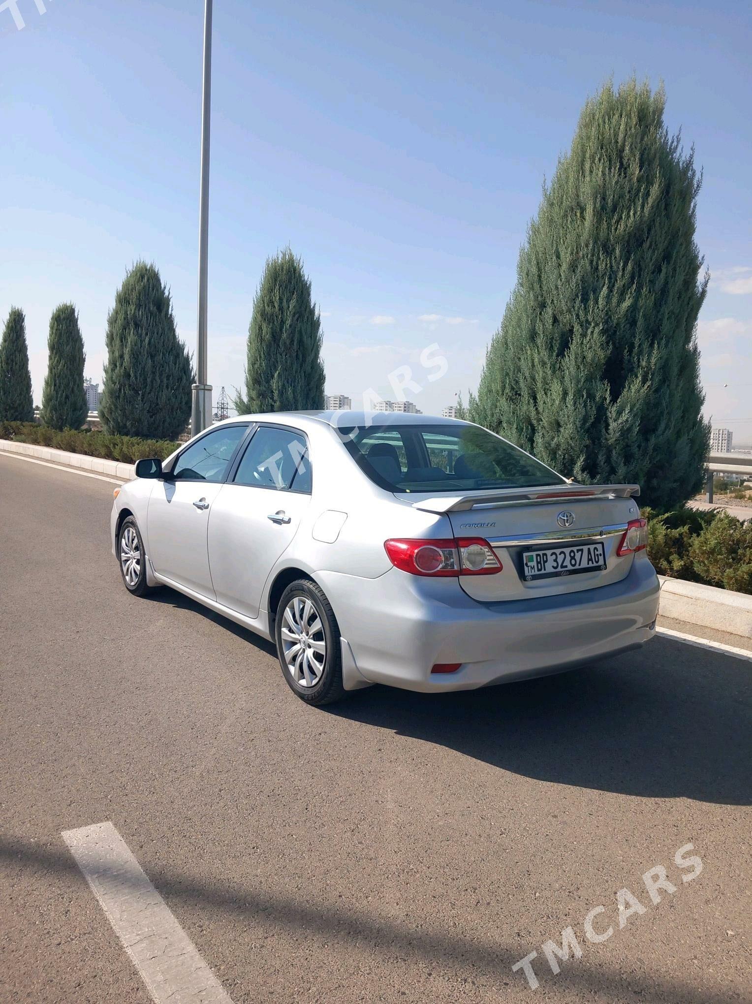 Toyota Corolla 2012 - 165 000 TMT - Кëши - img 2
