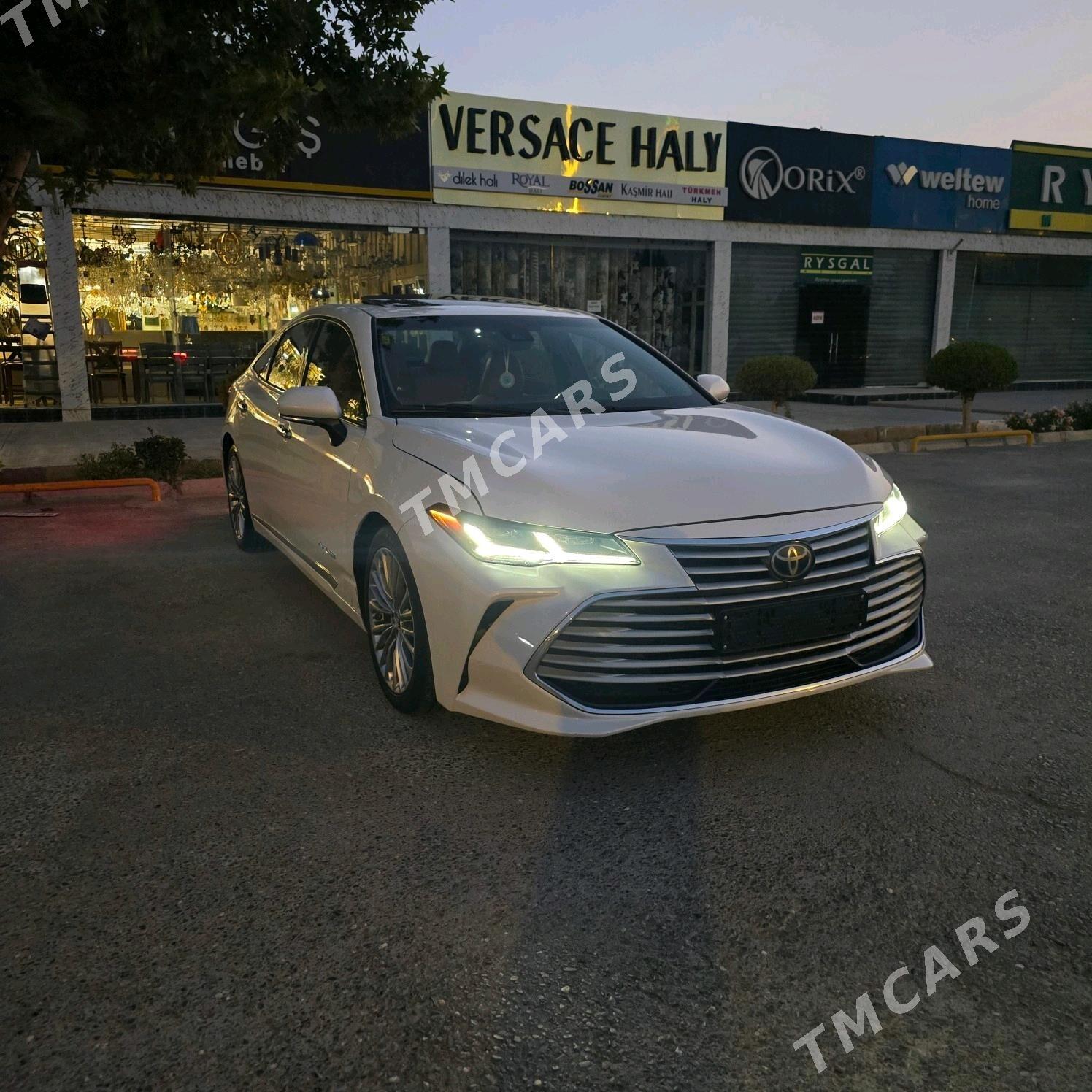 Toyota Avalon 2019 - 500 000 TMT - Ашхабад - img 4