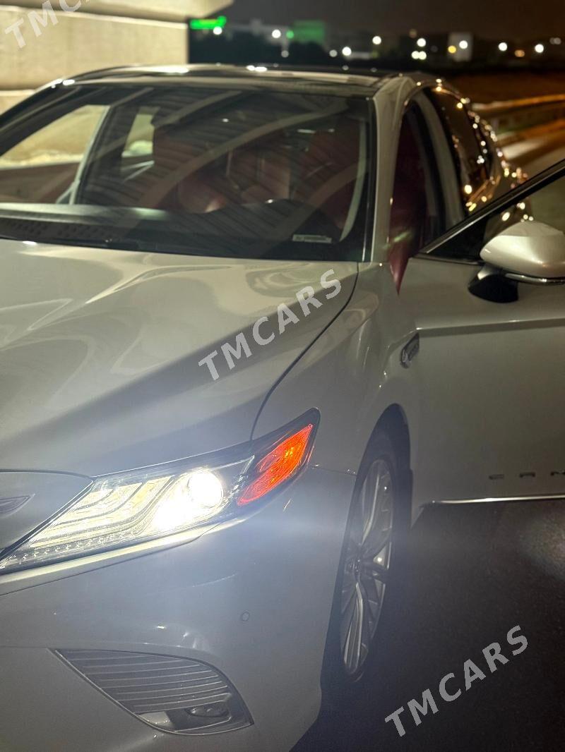 Toyota Camry 2018 - 350 000 TMT - Гарадамак Шор - img 2
