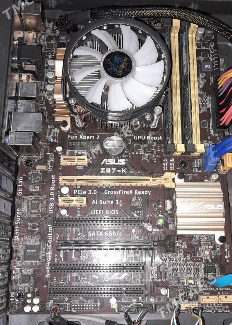 plata materinka cpu - Garadamak Şor - img 1