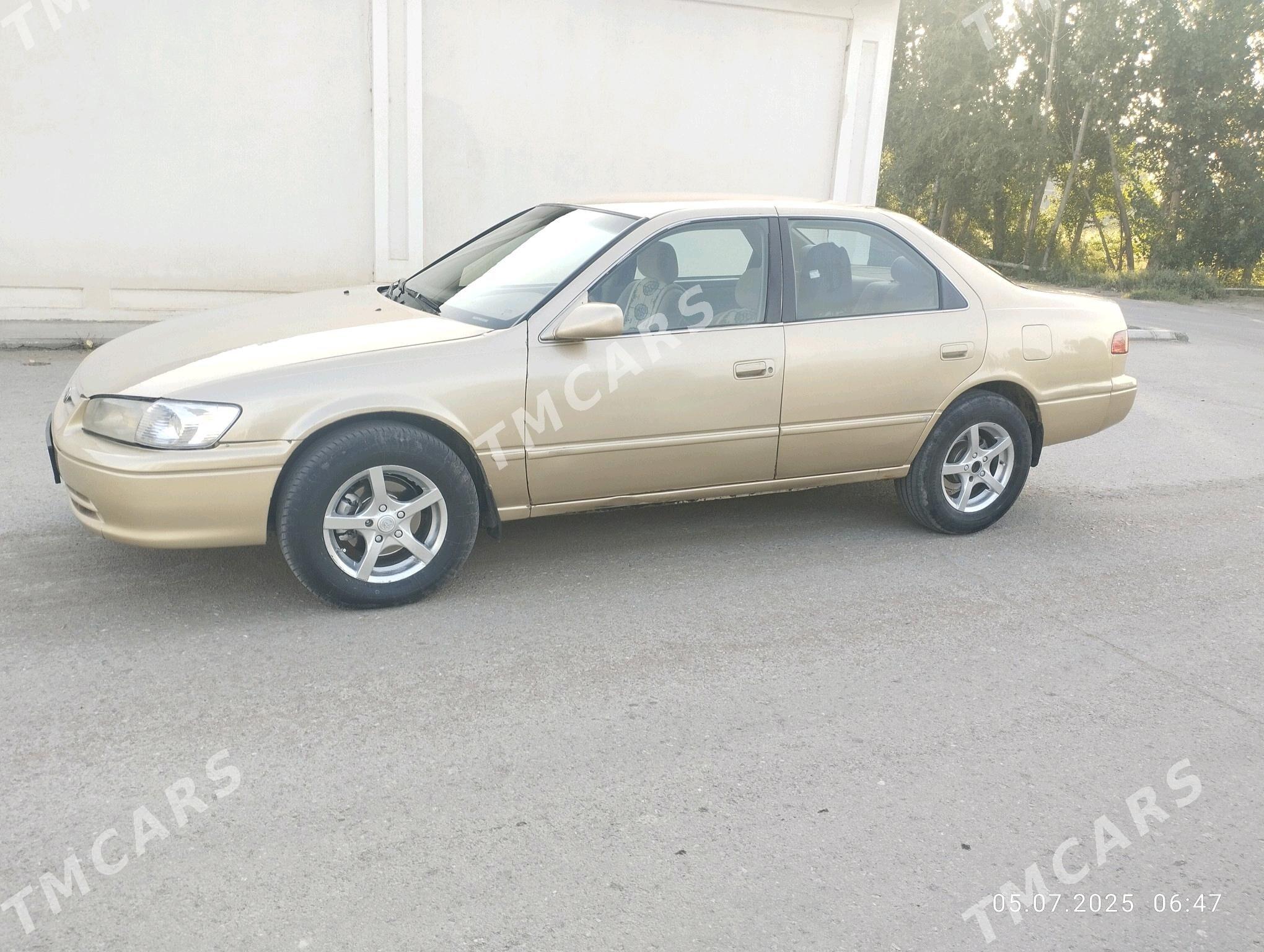 Toyota Camry 1997 - 110 000 TMT - Gubadag - img 3