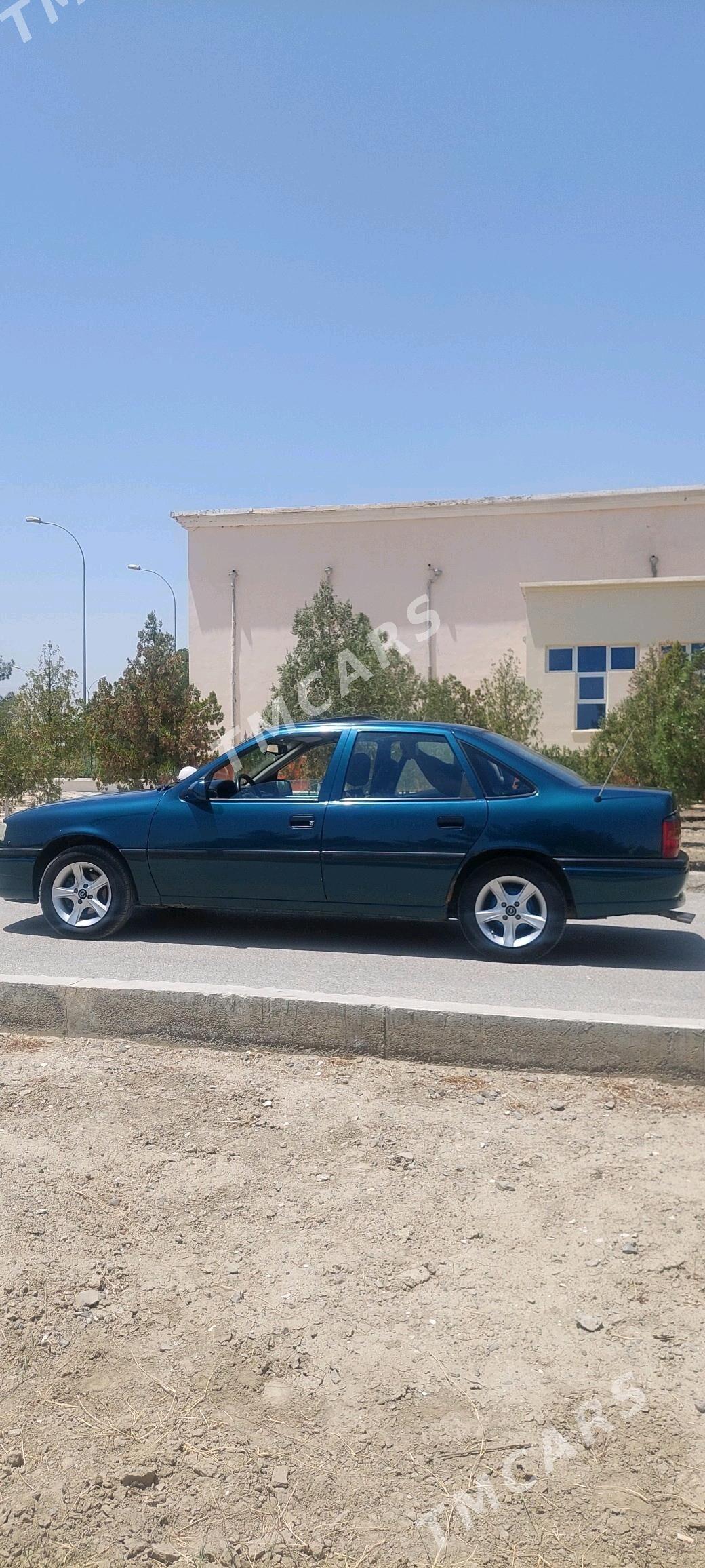 Opel Vectra 1995 - 37 000 TMT - Bäherden - img 2