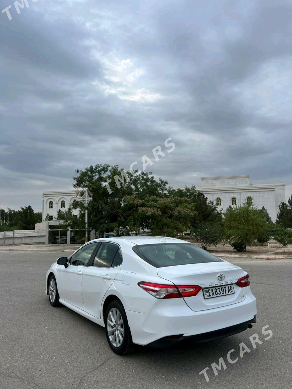 Toyota Camry 2019 - 320 000 TMT - Ашхабад - img 6