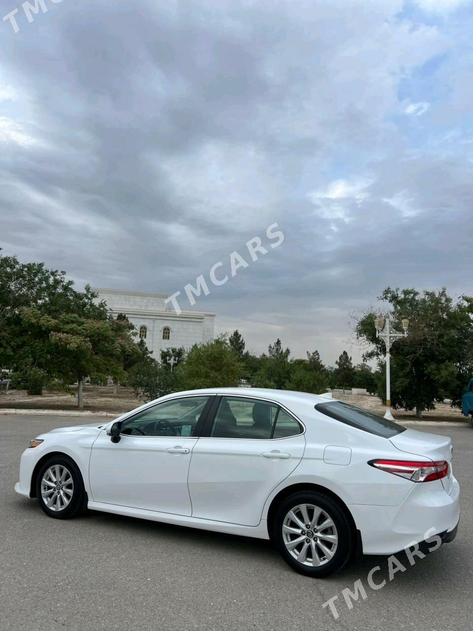 Toyota Camry 2019 - 320 000 TMT - Ашхабад - img 9